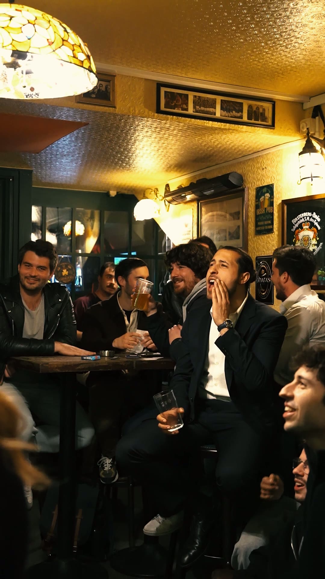 Soirée match au pub